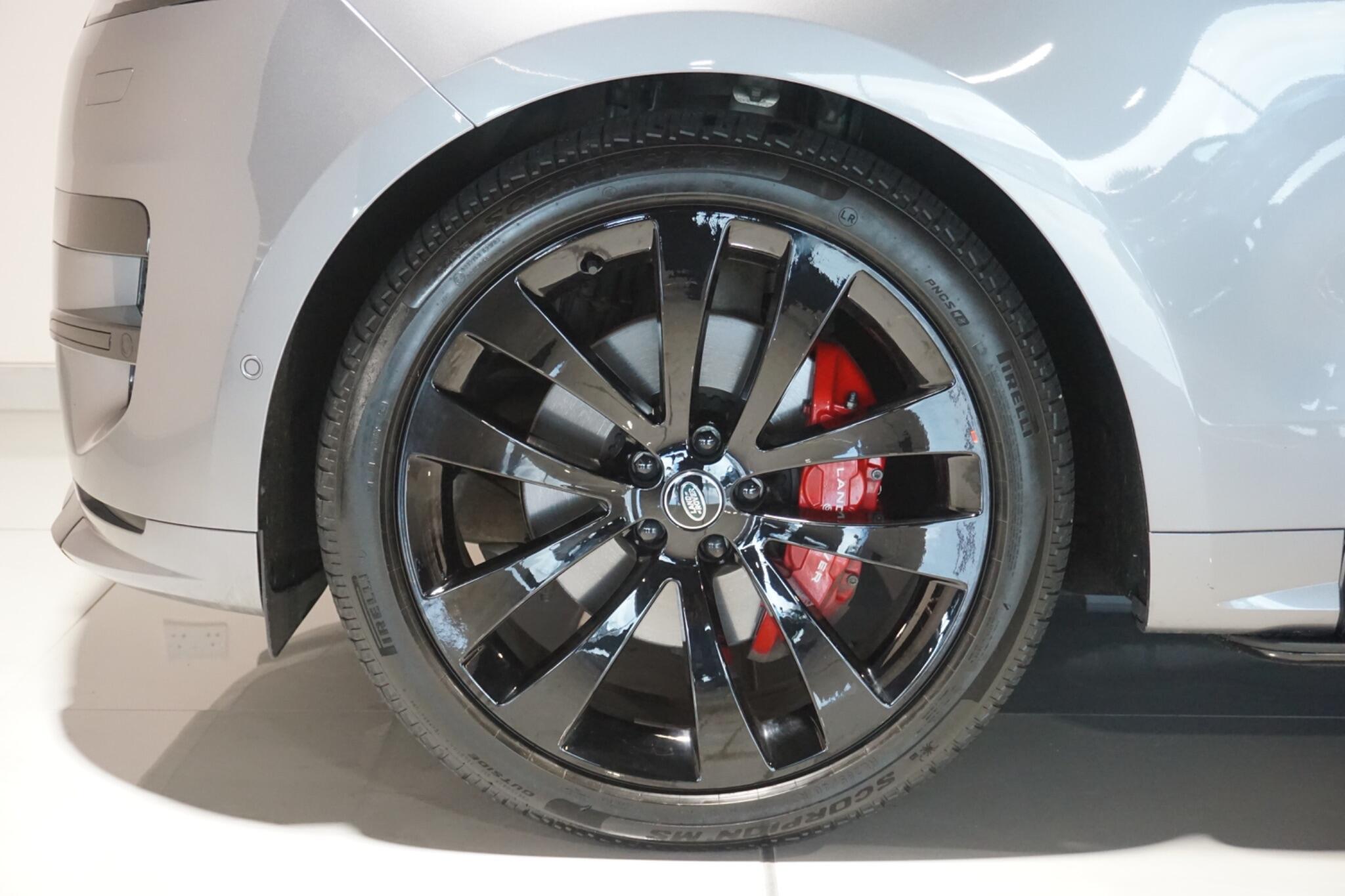 Land Rover Range Rover Sport 3.0 D300 MHEV Dynamic SE SUV 5dr Diesel Auto 4WD Euro 6 (s/s) (300 ps)